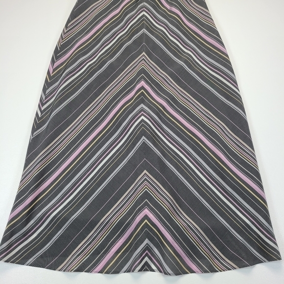 J. Crew Midi Dress Sleeveless Silk Blend V-Neck in Multicolor Chevron, Size 4P - Picture 7 of 13